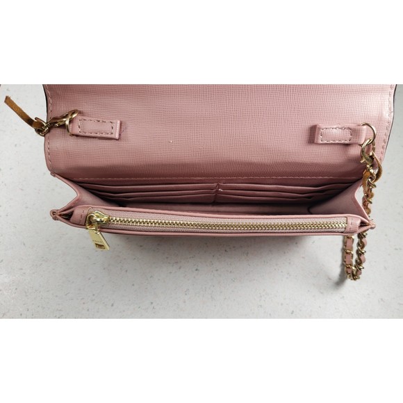 Vintage BeBe Los Angeles Aliab Fl ap Peach Crossbody Quilted Chain Stud Strap - Picture 8 of 10